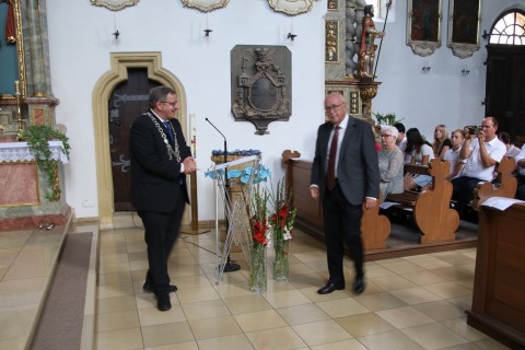 Verleihung der Ehrenbürgerwürde an Altbürgermeister Gerhard Jäger